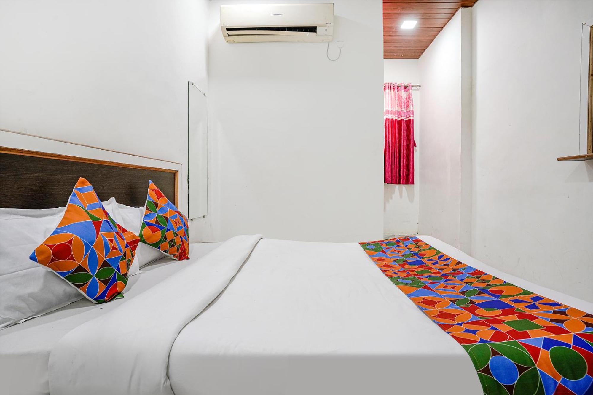 Fabexpress Sai Lodging I - Nr Nashik Railway Station Luaran gambar